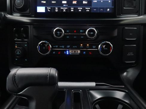Used 2025 Ford F150 Lariat w/ Equipment Group 501A Mid AWD/4WD image 11