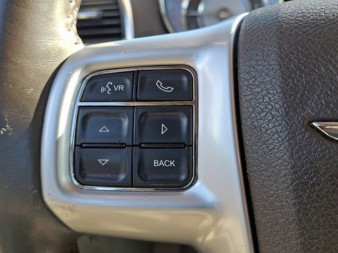 Used 2013 Chrysler 300 C w/ Light Group RWD image 23