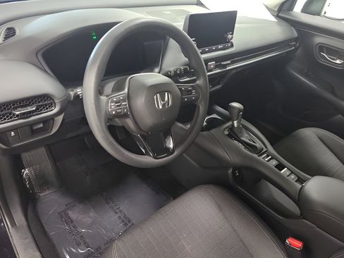 Used 2025 Honda HR-V LX image 21