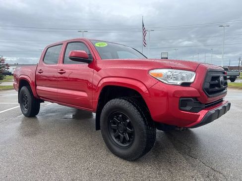 Used 2023 Toyota Tacoma SR AWD/4WD image 8