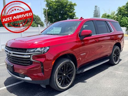 Used 2021 Chevrolet Tahoe LT w/ LT Signature Package RWD image 2