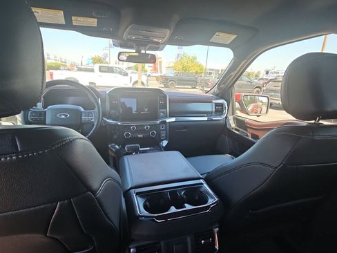 Used 2021 Ford F150 Lariat image 10