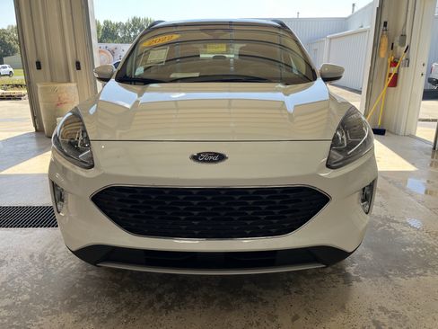Used 2022 Ford Escape SEL image 15