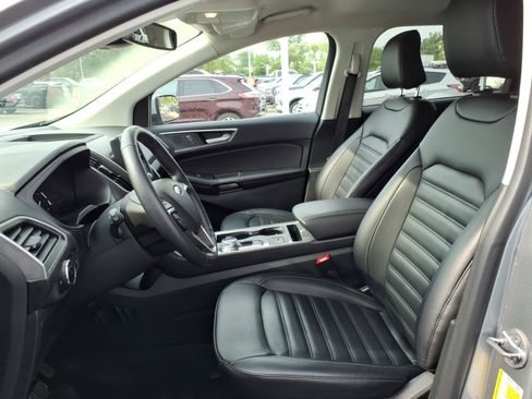 Certified 2024 Ford Edge SEL w/ Convenience Package AWD/4WD image 16