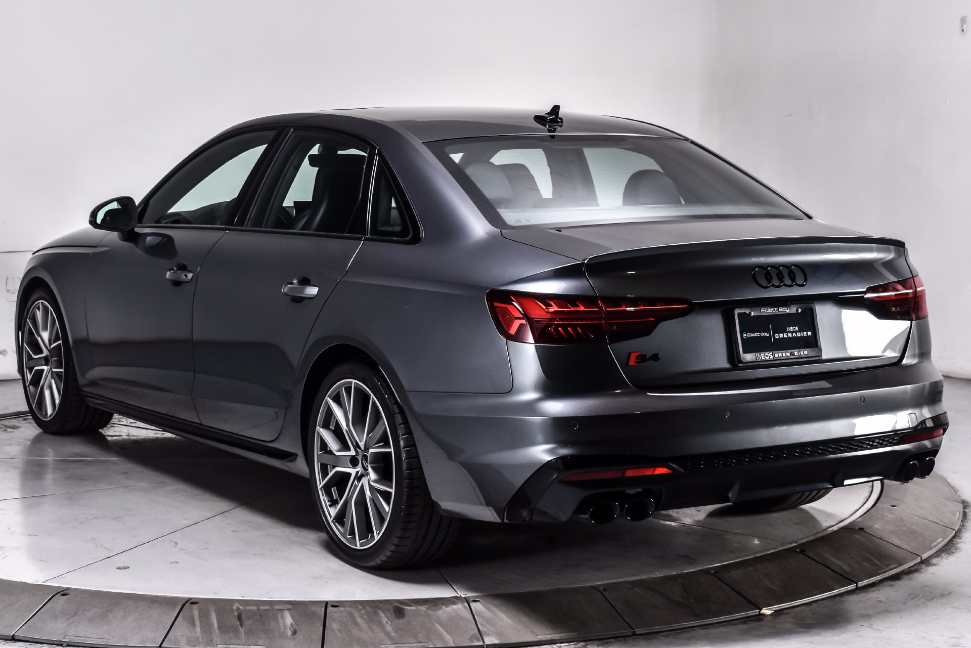 Used 2023 Audi S4 Premium Plus AWD/4WD image 4