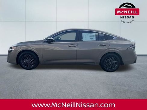 New 2026 Nissan Sentra SV w/ Floor Mat Package FWD image 4