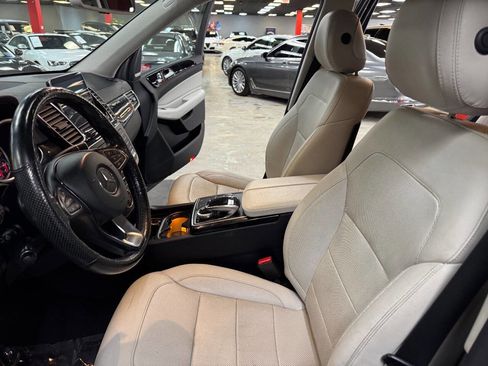 Used 2016 Mercedes-Benz GLE 400 4MATIC image 34