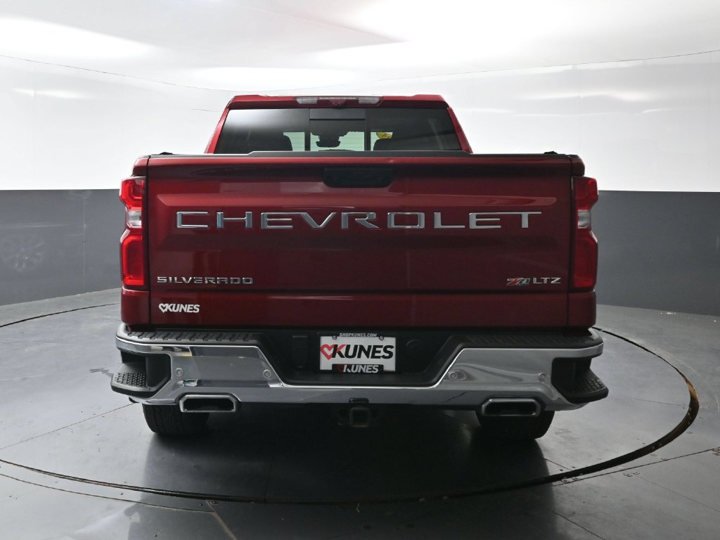 Used 2025 Chevrolet Silverado 1500 LTZ AWD/4WD image 13