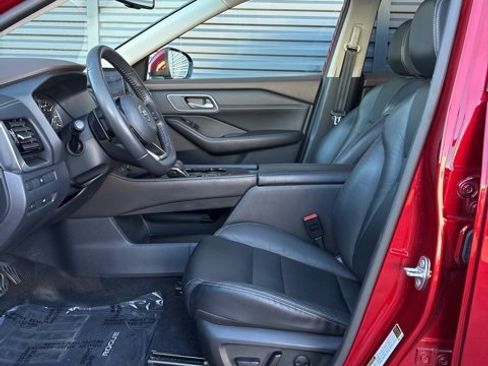 Certified 2021 Nissan Rogue SL image 5