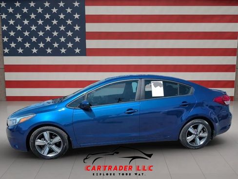 Used 2018 Kia Forte S FWD image 4
