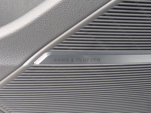 Used 2025 Audi Q7 3.0T Premium Plus image 23