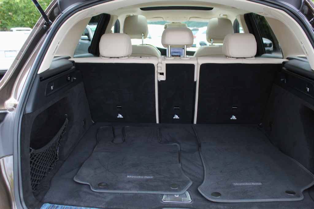 Used 2016 Mercedes-Benz GLC 300 4MATIC image 8