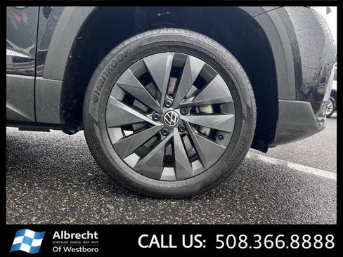 Used 2022 Volkswagen Taos S image 31