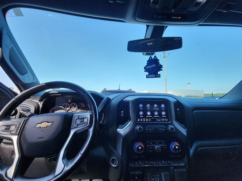 Used 2020 Chevrolet Silverado 1500 LT w/ All-Star Edition AWD/4WD image 15