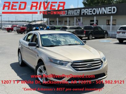 Used 2018 Ford Taurus SE