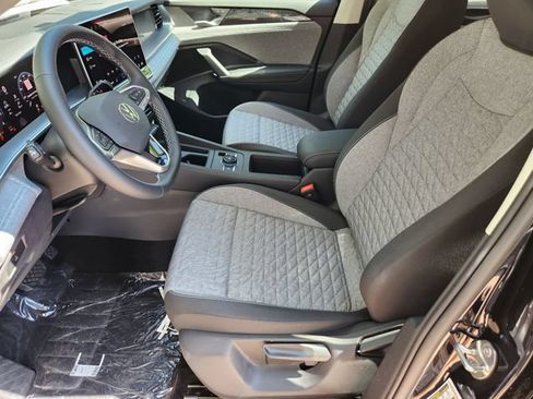 New 2026 Volkswagen Tiguan S AWD/4WD image 11