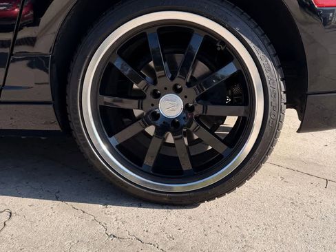 Used 2005 Chrysler Crossfire SRT-6 RWD image 17