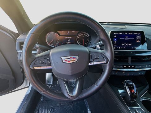 Used 2022 Cadillac CT4 V w/ LPO, ONYX Package image 8