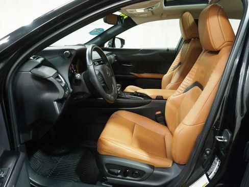 Used 2022 Lexus UX 250h w/ Premium Package AWD/4WD image 12