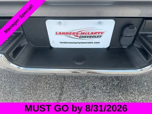 Used 2024 RAM 1500 Laramie AWD/4WD image 30