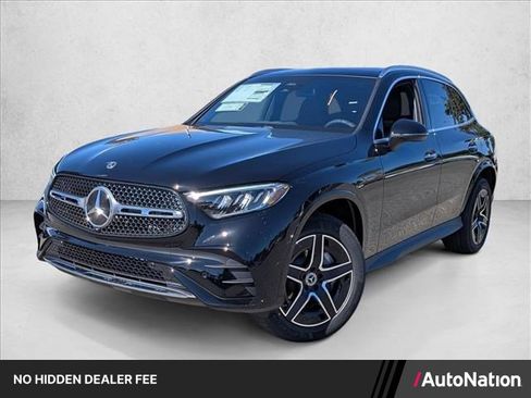 Certified 2026 Mercedes-Benz GLC 300 image 1