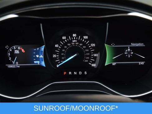 Used 2017 Ford Fusion Titanium FWD image 3