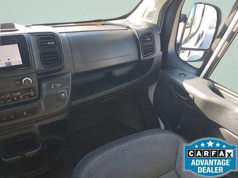 Used 2024 RAM ProMaster 2500 image 14