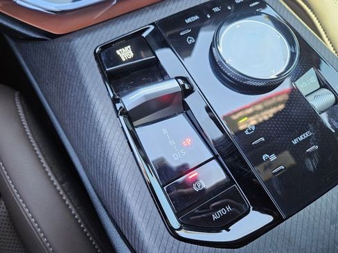 Certified 2026 BMW X3 xDrive30 w/ Convenience Package AWD/4WD image 13