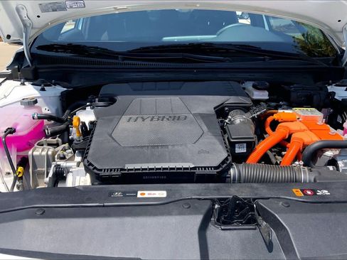 Used 2025 Hyundai Elantra SEL FWD image 30