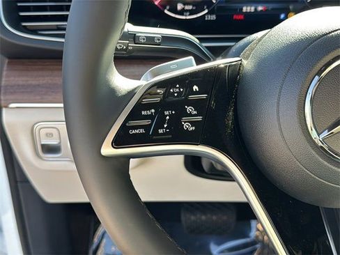 New 2026 Mercedes-Benz GLE 350 4MATIC image 16
