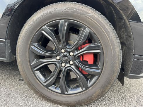 Used 2022 Ford Edge SE w/ Black Appearance Package AWD/4WD image 13