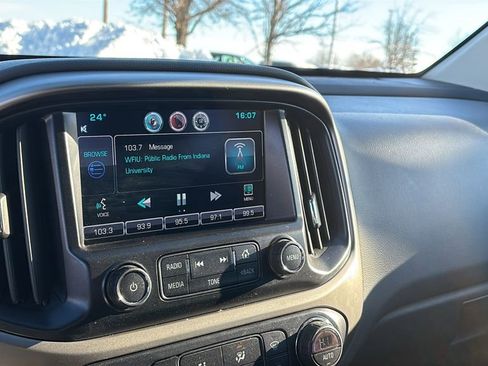 Used 2015 Chevrolet Colorado Z71 image 19