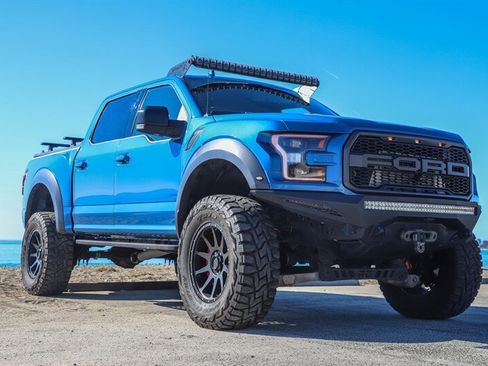 Used 2019 Ford F150 Raptor w/ Equipment Group 802A Luxury AWD/4WD image 44