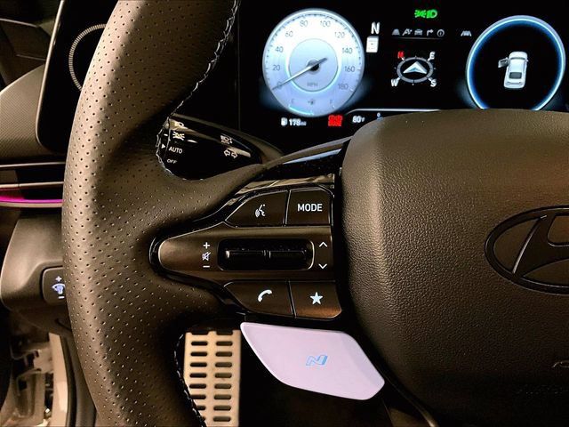Used 2025 Hyundai Elantra N FWD image 17