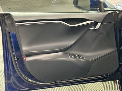 Used 2019 Tesla Model S Long Range image 15