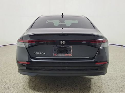 Used 2025 Honda Accord LX image 6
