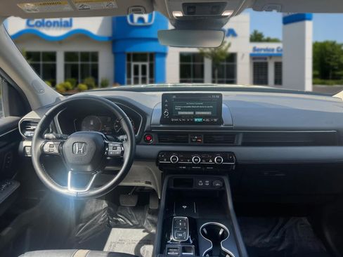 Used 2024 Honda Pilot Touring image 31
