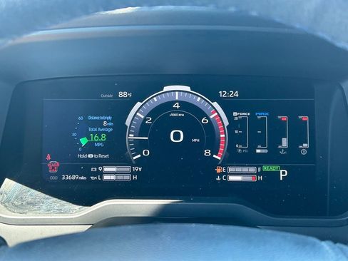 Used 2023 Toyota Sequoia Platinum RWD image 47