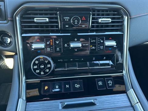 Used 2025 Nissan Armada PRO-4X w/ Pro-4X Premium Package image 25