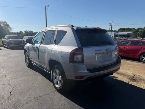 Used 2016 Jeep Compass Sport w/ Power Value Group FWD image 5
