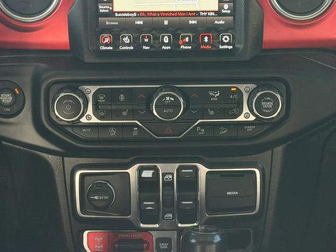 Used 2020 Jeep Wrangler Unlimited Rubicon AWD/4WD image 61