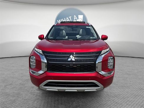 New 2025 Mitsubishi Outlander SEL image 17