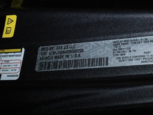 Used 2025 Jeep Wrangler Unlimited Sport AWD/4WD image 20
