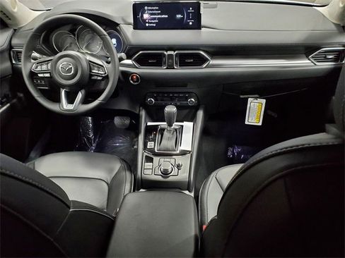 New 2025 MAZDA CX-5 AWD 2.5 S w/ Preferred Package image 23