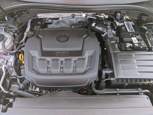Used 2023 Volkswagen Tiguan SE FWD image 21