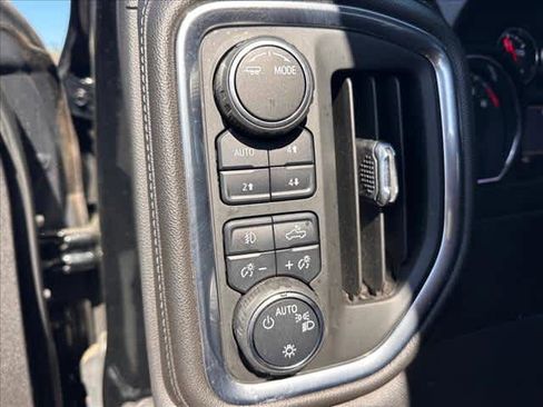 Used 2021 Chevrolet Silverado 1500 LT Trail Boss w/ Bed Protection Package image 19