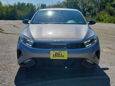 Used 2024 Kia Forte GT-Line w/ GT-Line Premium Package FWD image 2