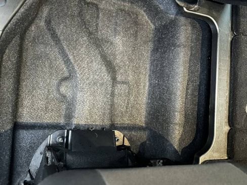 Used 2017 Chrysler Pacifica Touring FWD image 24