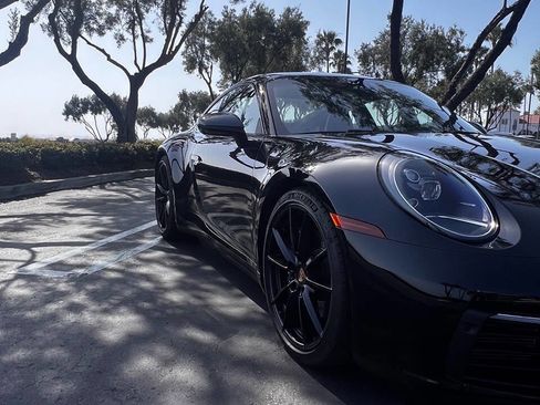 Used 2024 Porsche 911 Carrera T RWD image 2