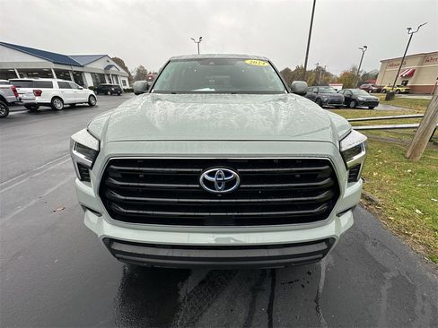Used 2024 Toyota Sequoia SR5 w/ SR5 Premium Package image 27